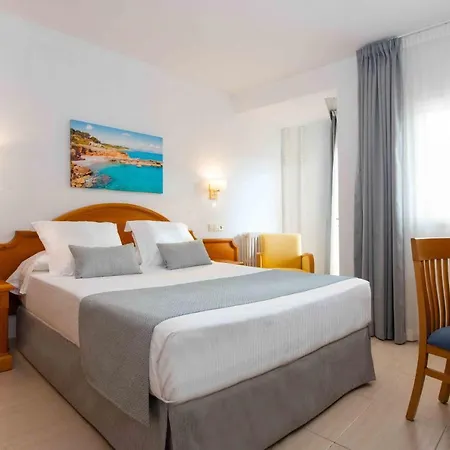 Valentin Reina Paguera - Adults Only Hotel