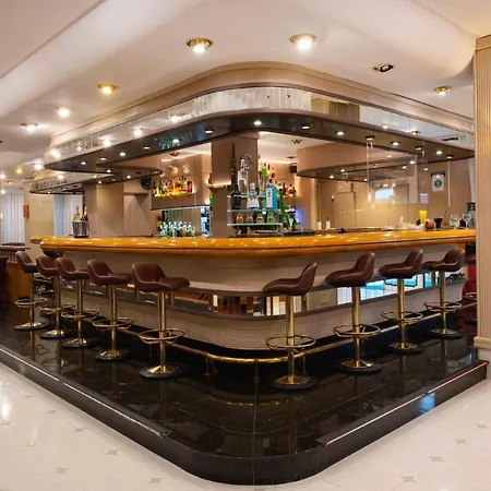 Valentin Reina Paguera - Adults Only Hotel
