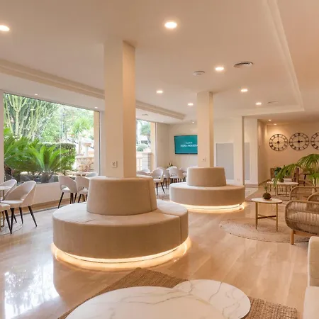 Valentin Reina Paguera - Adults Only Hotel